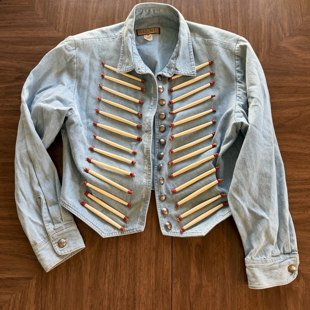 Vintage double d ranch cropped women’s denim jacket. Western. Size Medium.
